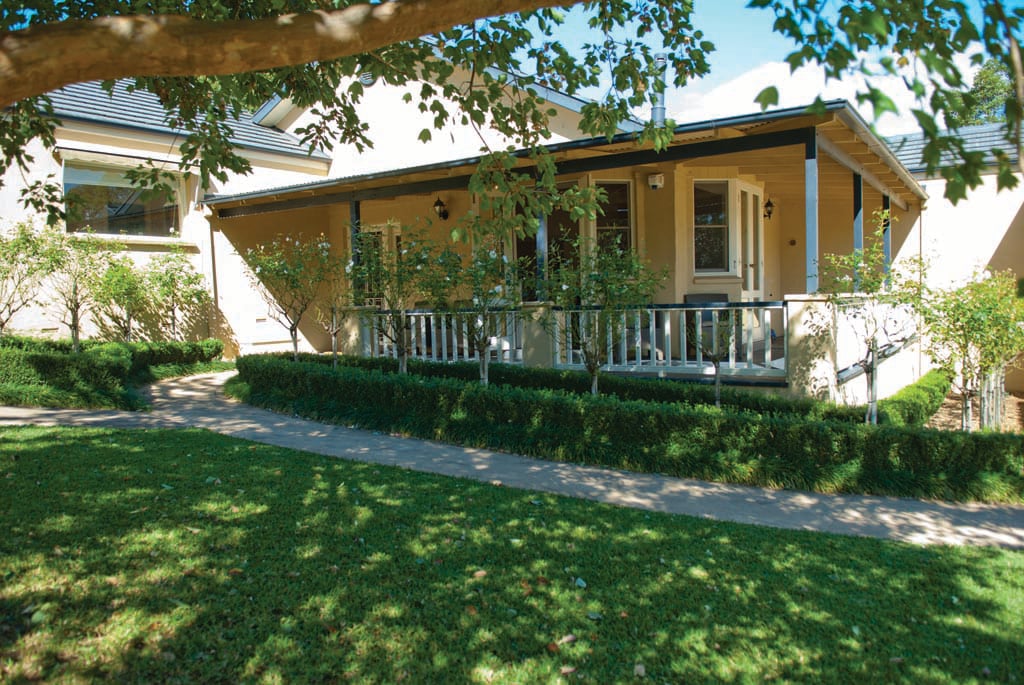 yellow_house_shade-1